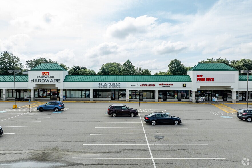 More Photos Of 2000-2018 Penny Lane Dr, Jeannette General Retail For Sale