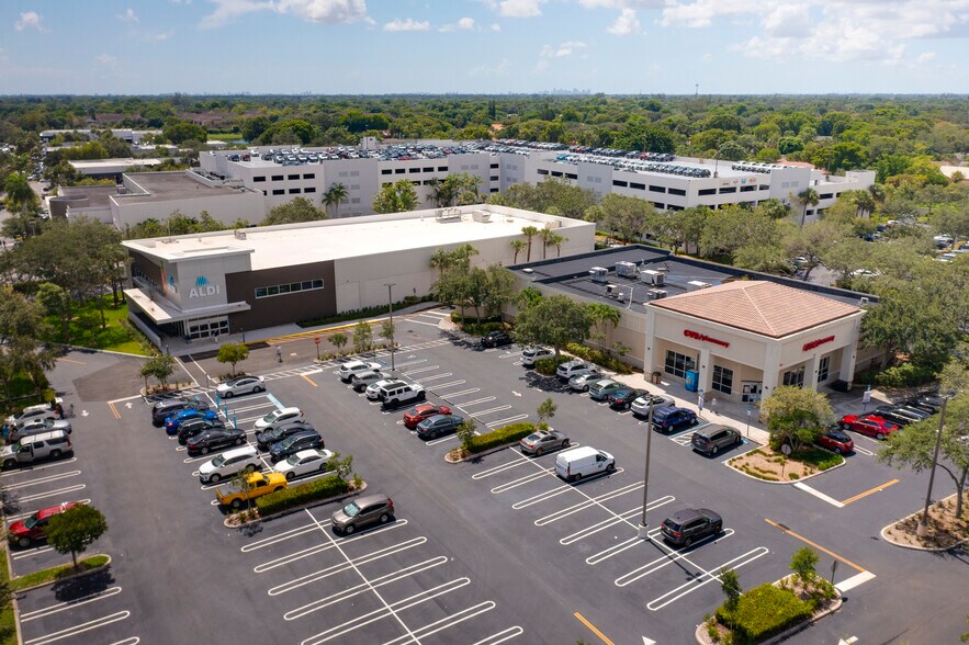 Primary Photo Of 651 N University Dr, Coral Springs Freestanding For Sale
