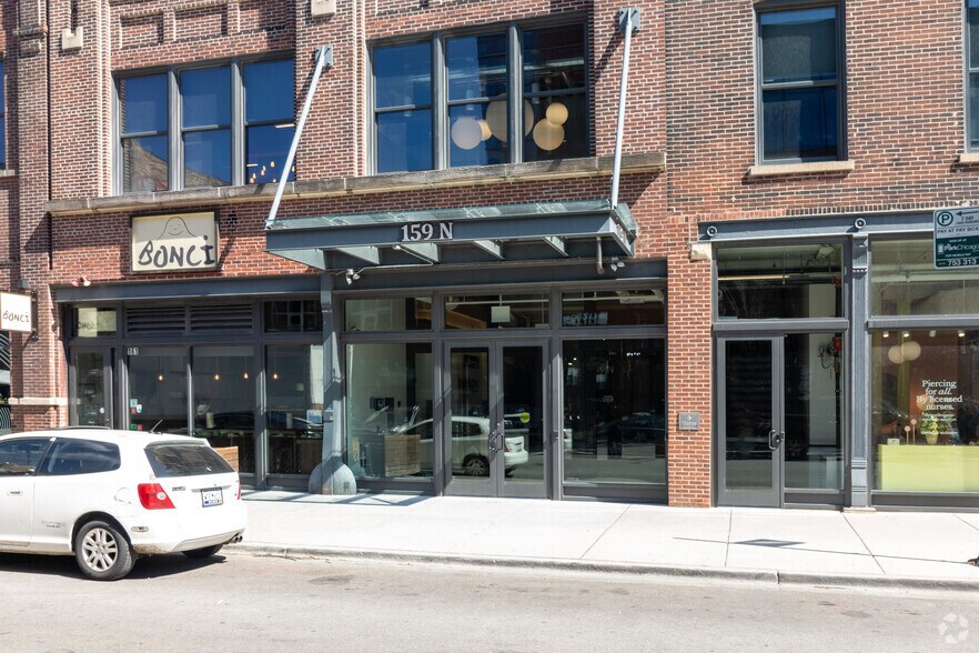 More Photos Of 159-163 N Sangamon St, Chicago Coworking Space