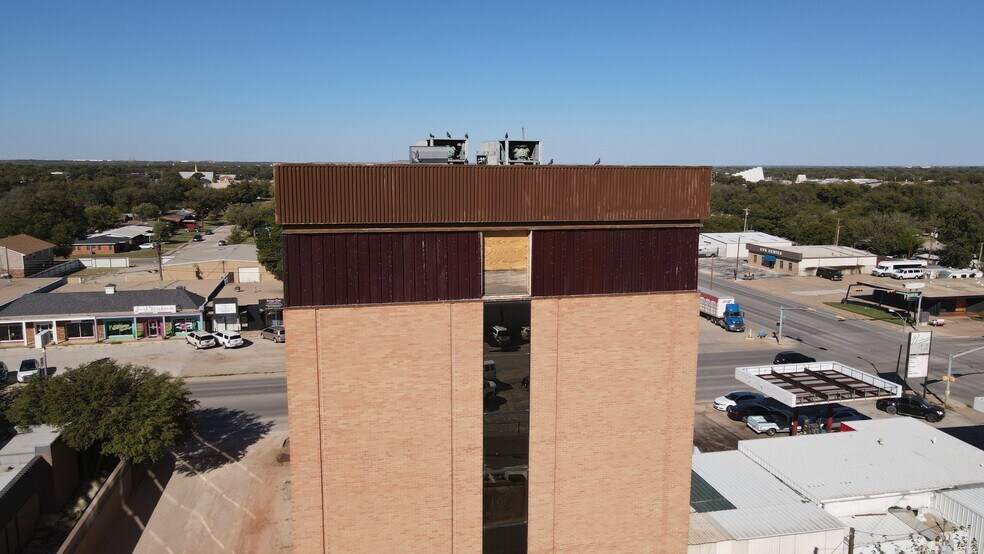 More Photos Of 502 N Willis, Abilene Medical For Sale