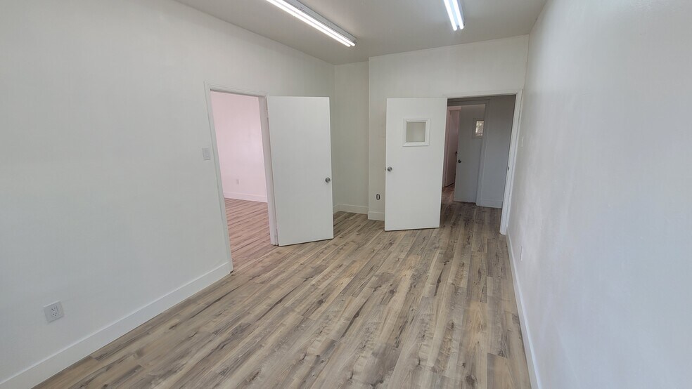 More Photos Of 3177 Guerneville Rd, Santa Rosa Office For Lease