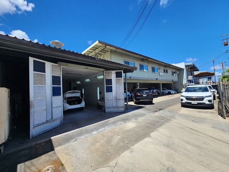 More Photos Of 2015 Kalani St, Honolulu Warehouse For Sale