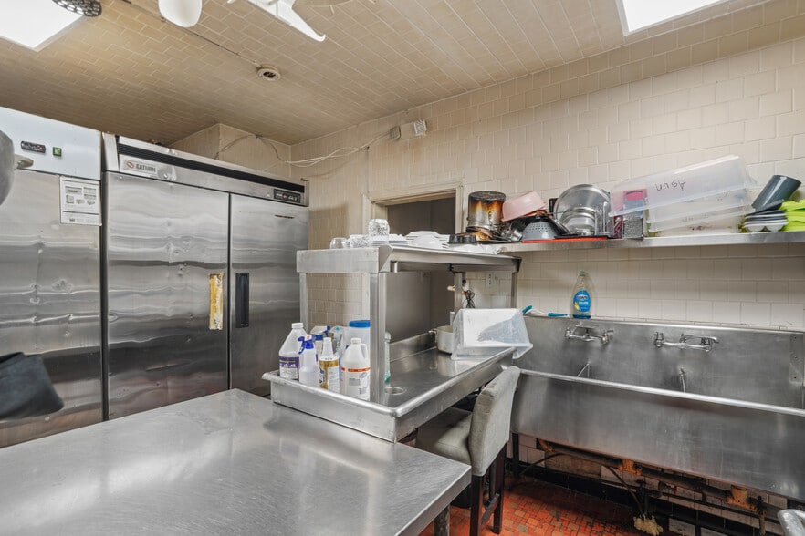 More Photos Of 7303 Georgia Ave NW, Washington Storefront For Lease