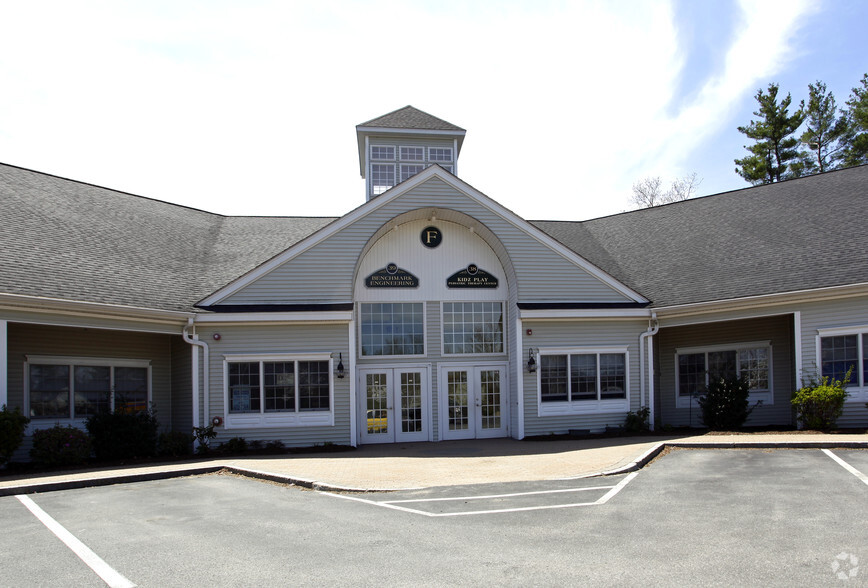More Photos Of 1 Commons Dr, Londonderry Medical For Lease