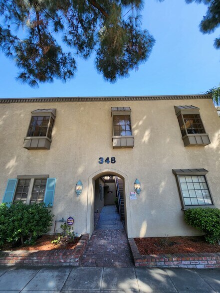 More Photos Of 348 E Olive Ave, Burbank Office For Lease