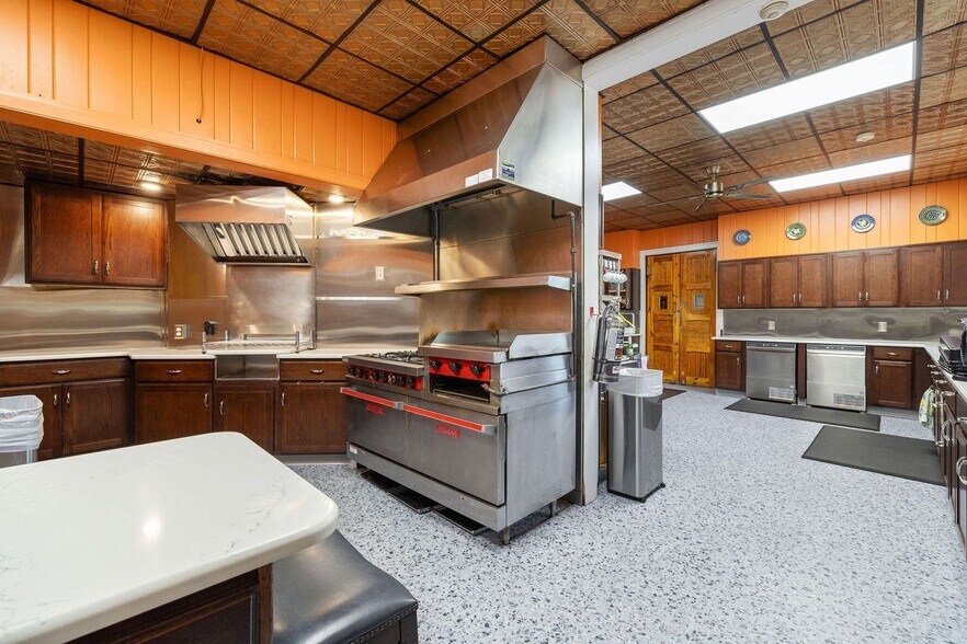 More Photos Of Hamilton Lake Road, Lake Pleasant Lodge Meeting Hall For Sale