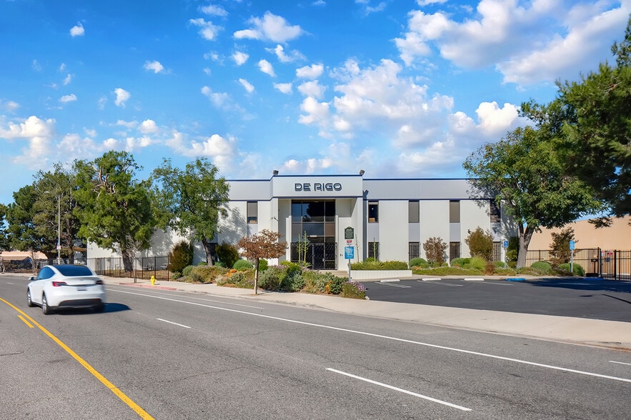 Primary Photo Of 10941 La Tuna Cyn, Sun Valley Warehouse For Sale