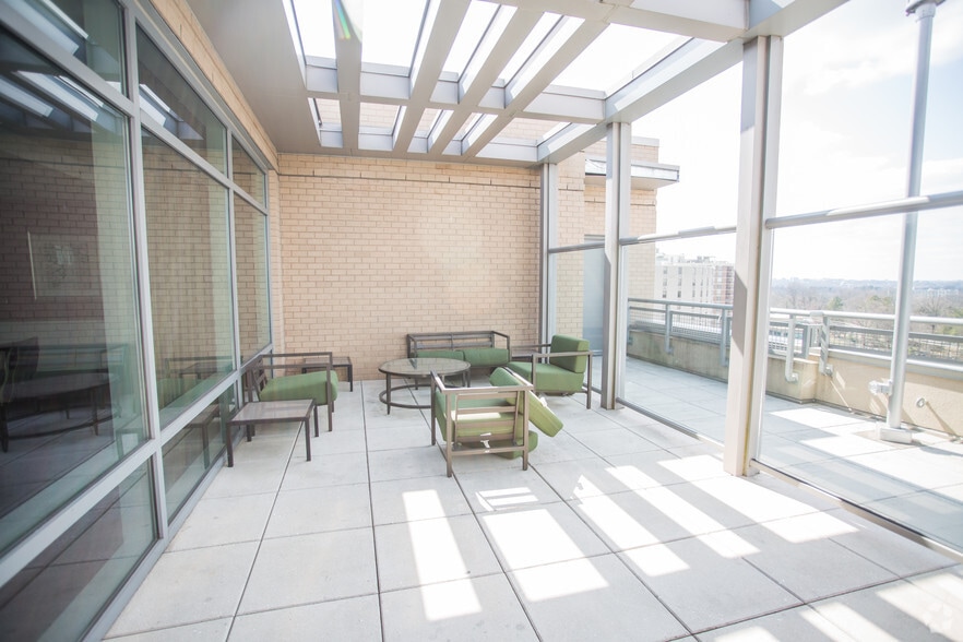 More Photos Of 8710 Cameron St, Silver Spring Apartments For Lease