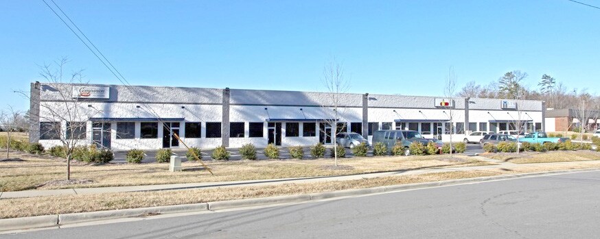 More Photos Of 3325 Carolina Ave, Charlotte Research And Development For Lease