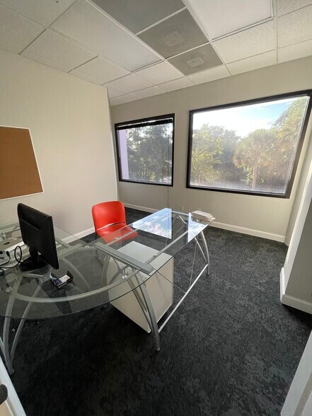 More Photos Of 1000 Southern Blvd, West Palm Beach Office For Sale