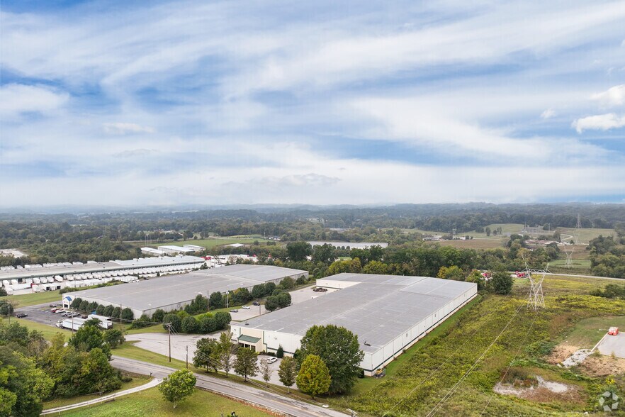 More Photos Of 1485 Mountain Rd, Andersonville Warehouse For Sale