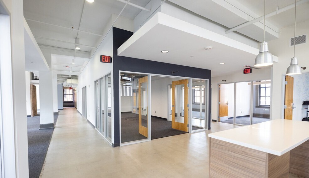 More Photos Of 1201 Woodward Ave, Detroit Office For Lease