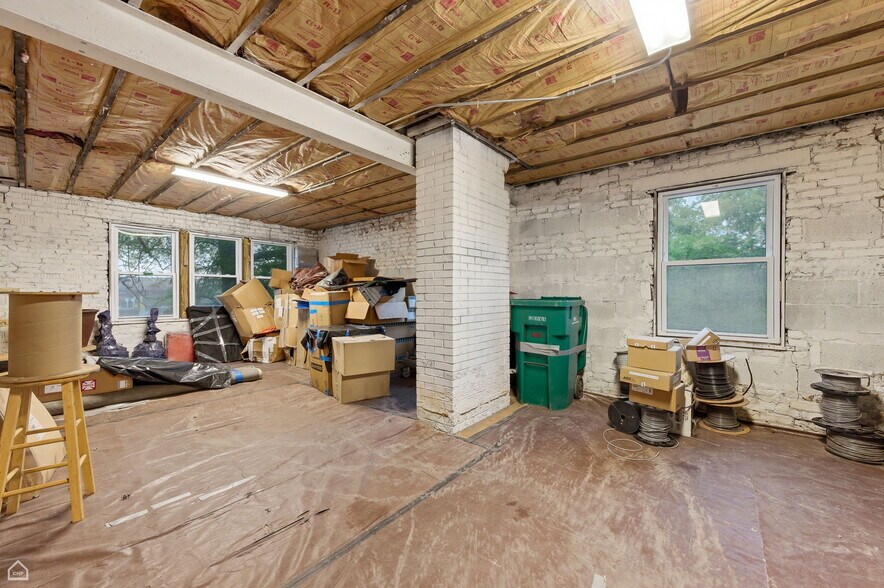 More Photos Of 6200 S Oakley Ave, Chicago Warehouse For Sale