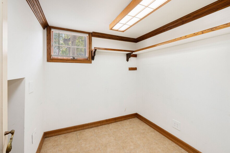 More Photos Of 232 29th St, Manhattan Beach Multifamily For Sale