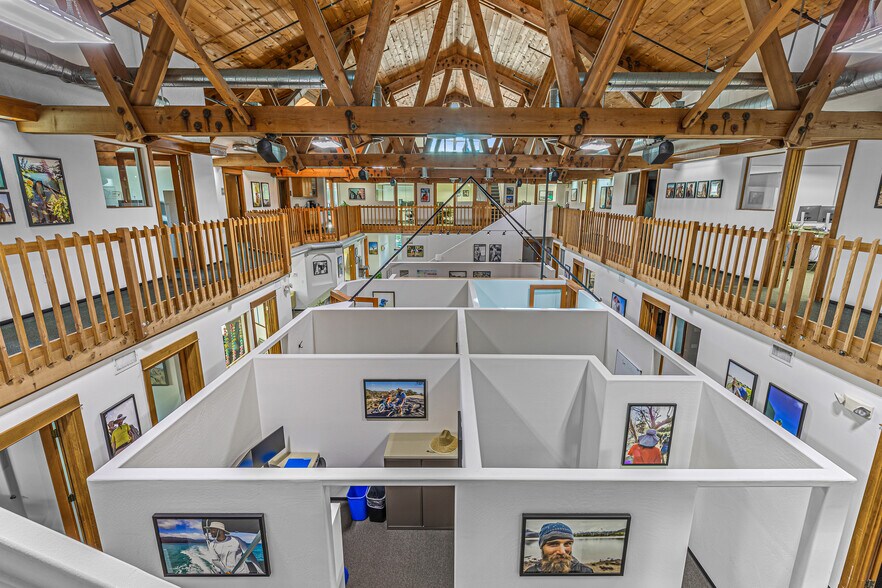 More Photos Of 340 A St, Ashland Office For Sale