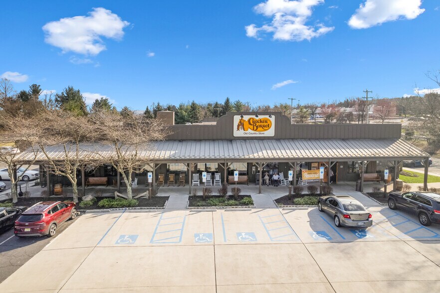 More Photos Of 14 Frontage Dr, Clinton Township General Retail For Sale