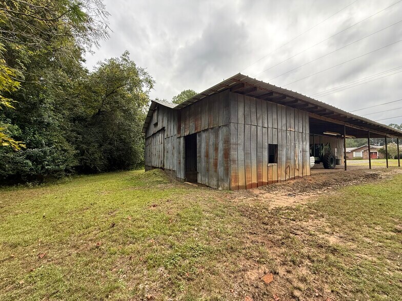 More Photos Of 245 E Washington St, Abbeville Industrial For Sale