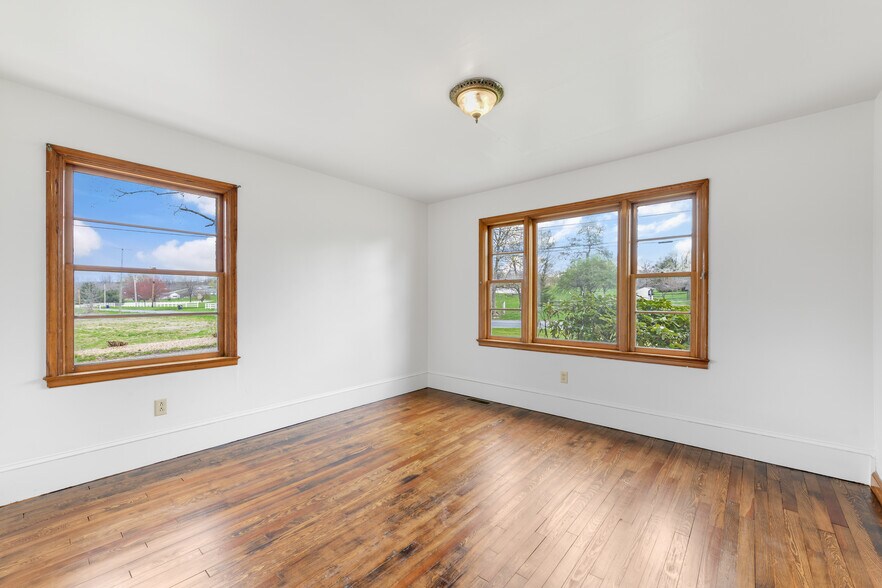 More Photos Of 140 Shartlesville Rd, Bernville Warehouse For Sale