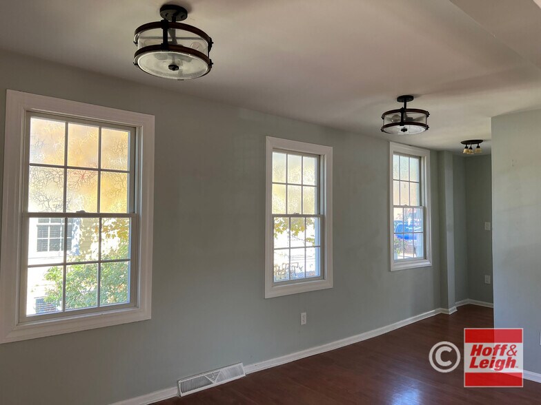 More Photos Of 218-220 N Main St, Hudson Freestanding For Sale