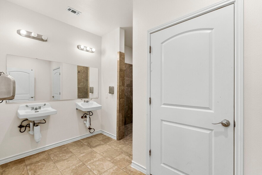 More Photos Of 17602-17606 Tucker Pl, San Antonio Rehabilitation Center For Sale