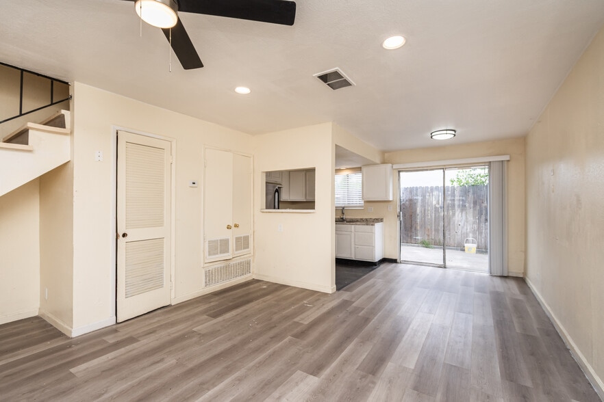 More Photos Of 4304 Manchester Ave, Stockton Apartments For Sale
