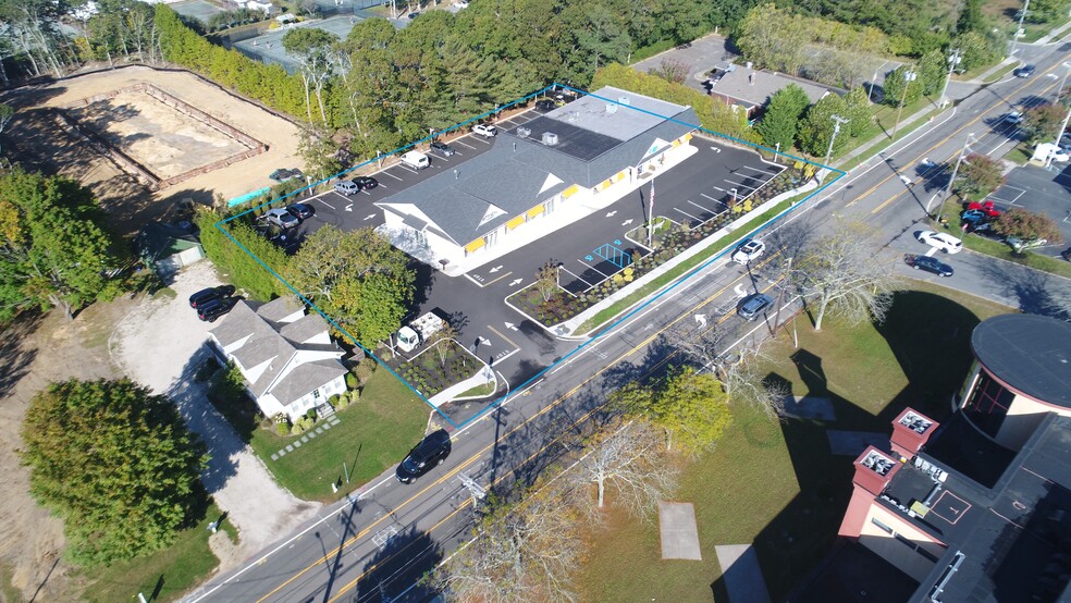 More Photos Of 91 Old Riverhead Rd, Westhampton Beach Office For Lease