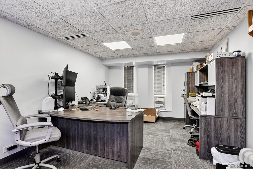 More Photos Of 2700 S Shoshone St, Englewood Light Distribution For Sale