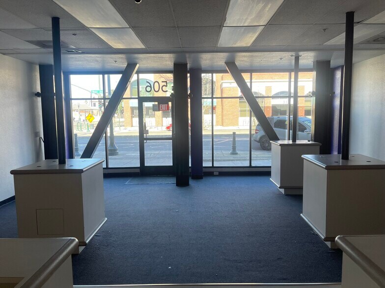 More Photos Of 506 E Weber Ave, Stockton Apartments For Lease