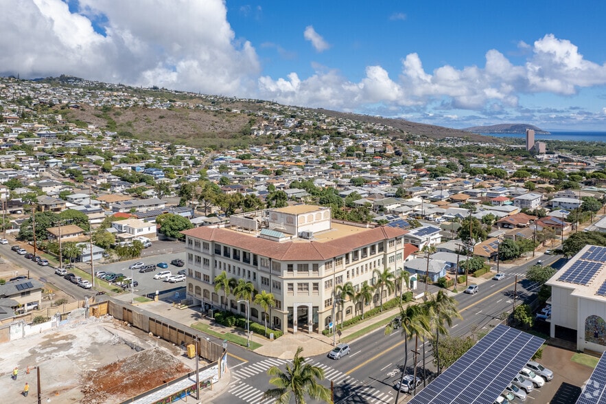 Primary Photo Of 3660 Waialae Ave, Honolulu Medical For Lease