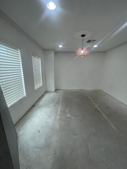 More Photos Of 13555 Old Spanish Trl, Boutte Warehouse For Sale