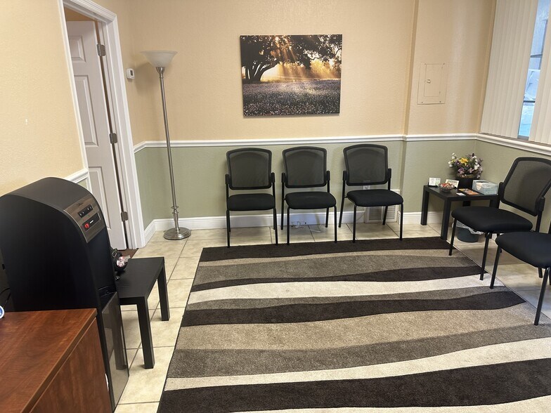 More Photos Of 5105-5239 Manatee Ave, Bradenton General Retail For Sale