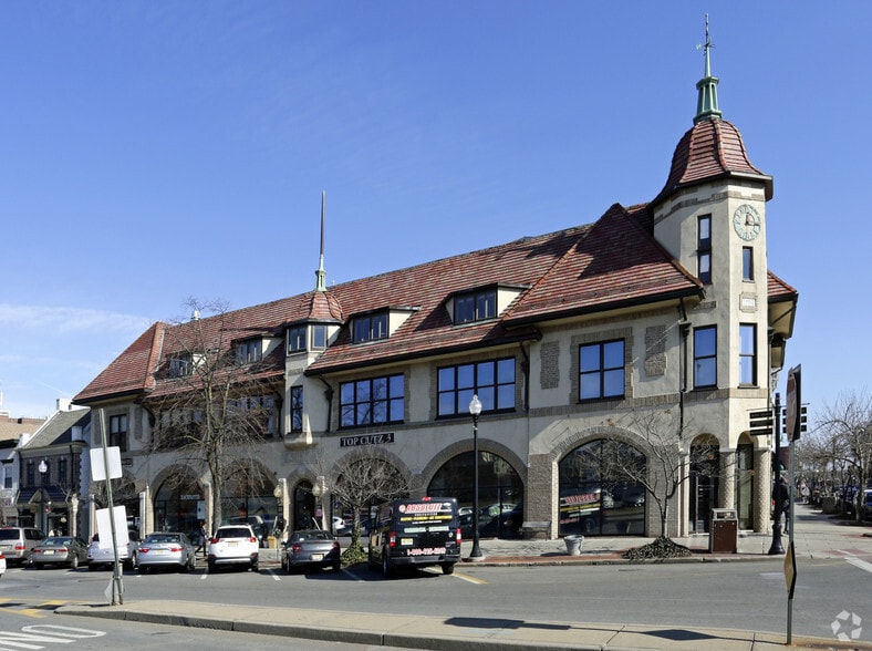 Primary Photo Of 1 E Ridgewood Ave, Ridgewood Storefront Retail Office For Lease