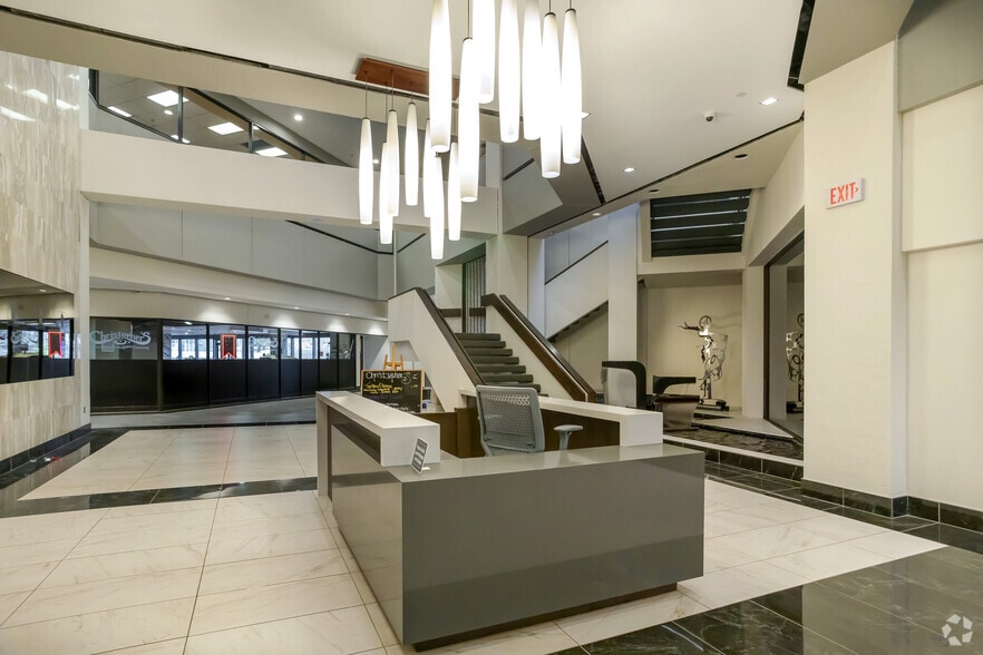 More Photos Of 26-28 E Main St, Rochester Office Residential For Lease