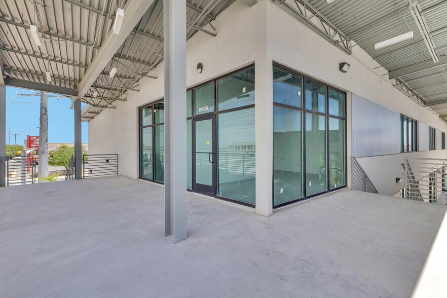More Photos Of 11680 Montana Ave, El Paso Coworking Space