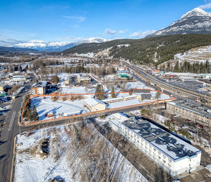 More Photos Of 1105 Trans Canada Hwy W, Golden Land For Sale