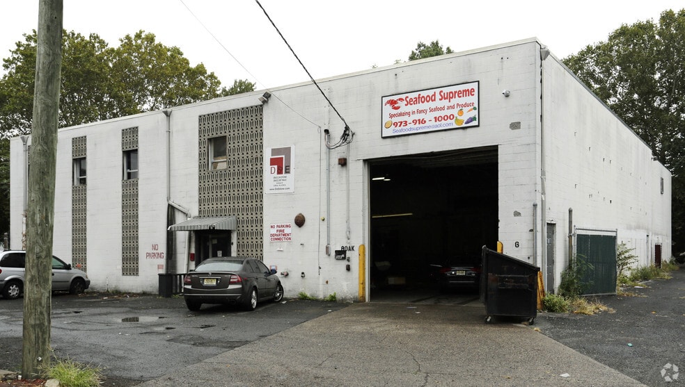 Primary Photo Of 6-8 Oak St, Clifton Warehouse For Lease