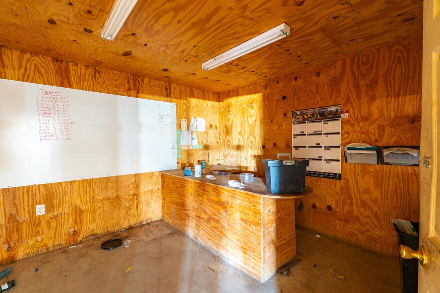 More Photos Of 3661 Fm 468, Cotulla Warehouse For Sale