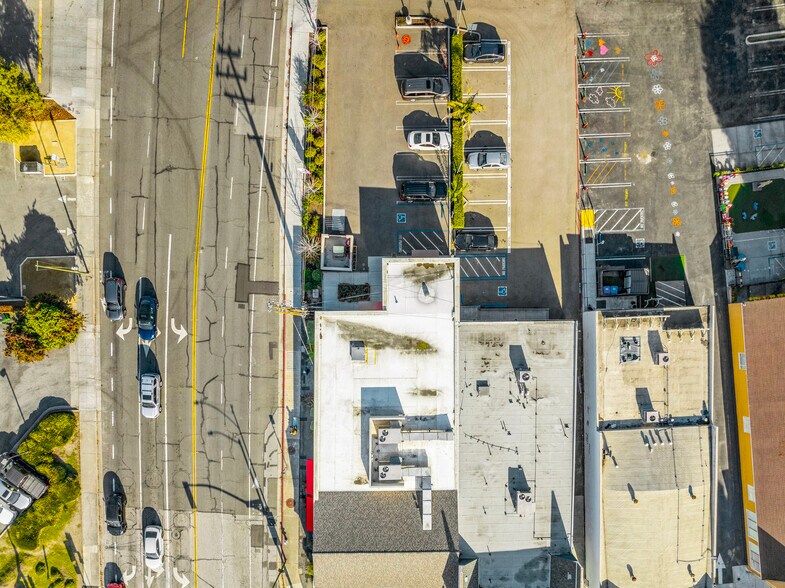 More Photos Of 2490-2496 W El Camino Real, Mountain View Freestanding For Sale