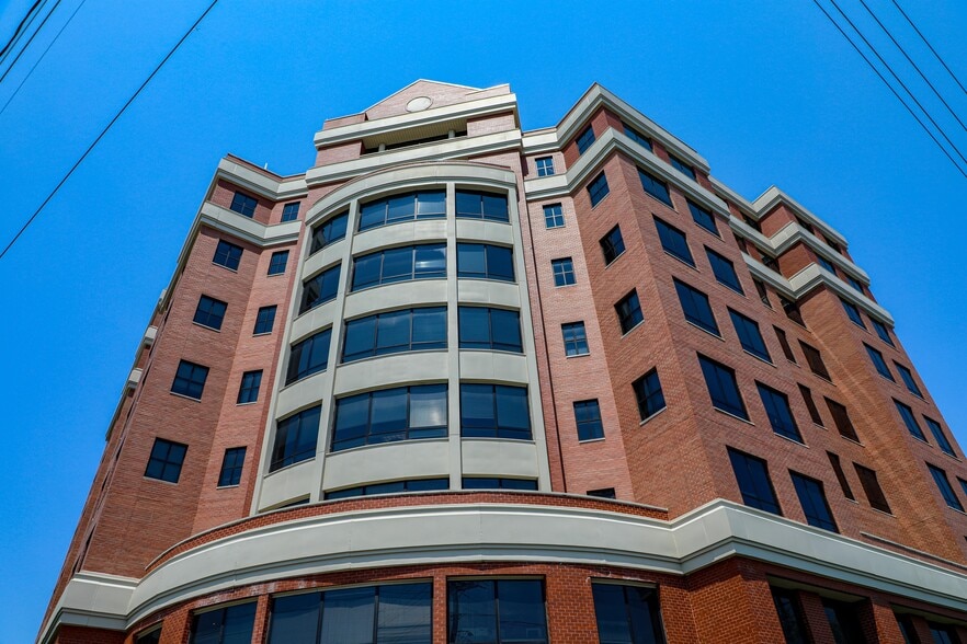 More Photos Of 100 Painters Mill Rd, Owings Mills Office For Lease