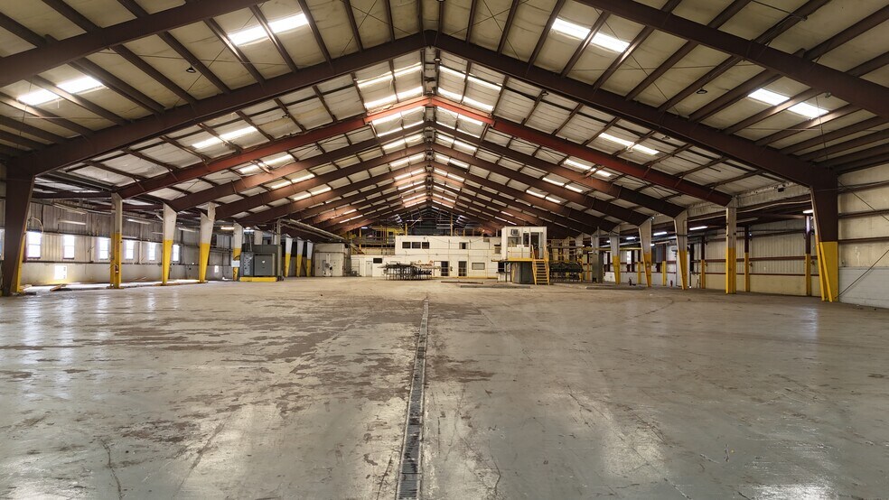 More Photos Of 2600 45th St, Vero Beach Food Processing For Sale