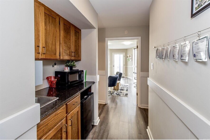 More Photos Of 5380 Central Ave, Hot Springs Office For Sale