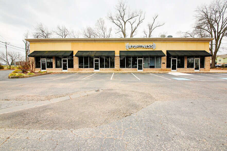 Primary Photo Of 203 E Military Rd, Marion Storefront Retail Office For Sale