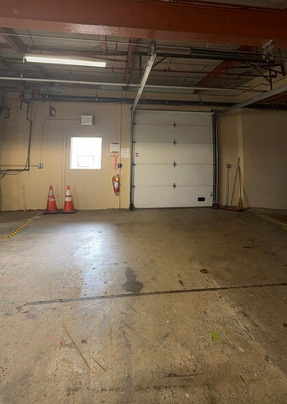 More Photos Of 1410 Lincoln Ave, Utica Manufacturing For Sale