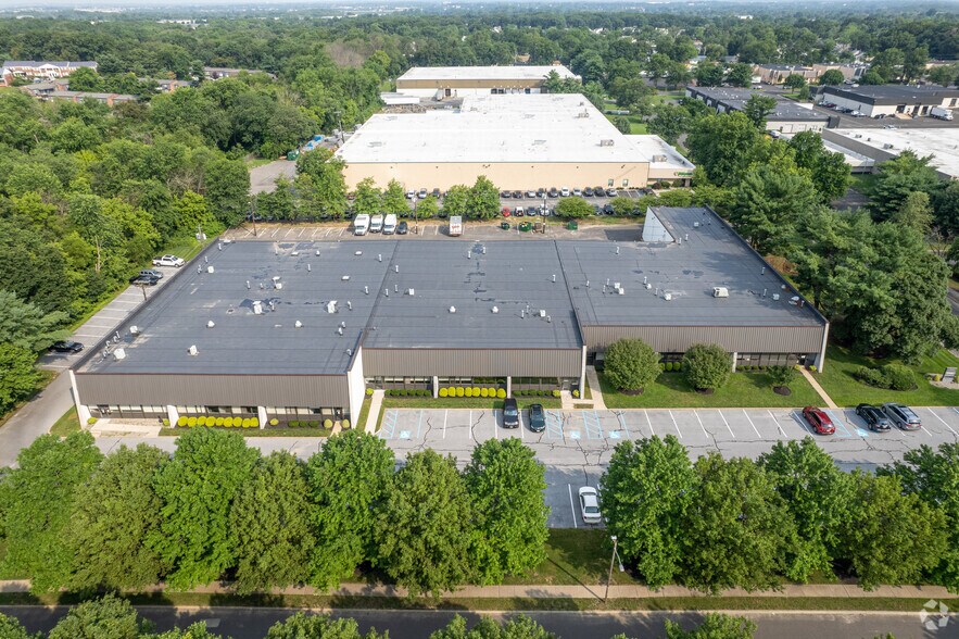 More Photos Of 1819 Underwood Blvd, Delran Light Distribution For Lease