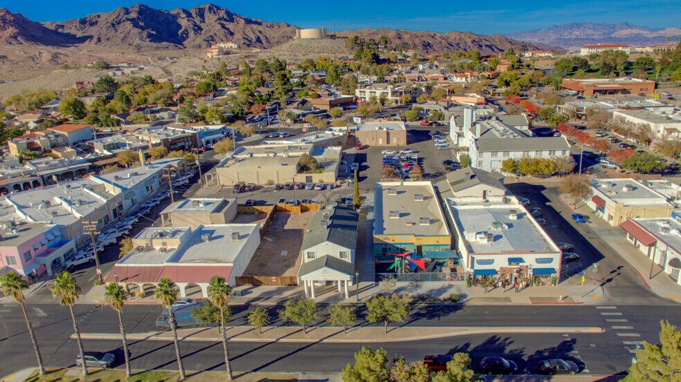 More Photos Of 1308 Wyoming St, Boulder City General Retail For Sale