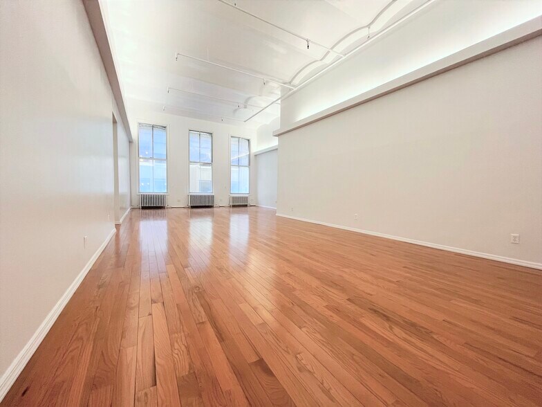 More Photos Of 139 Fulton St, New York Office For Lease
