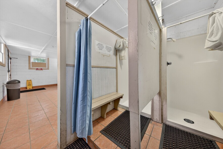 More Photos Of 25433 South Ave, Corning Manufactured Housing Mobile Home Park For Sale