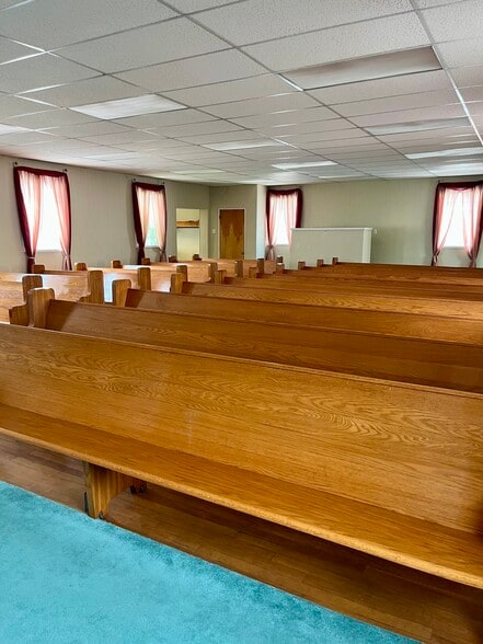 More Photos Of 365 Central Ct, Steubenville Religious Facility For Lease
