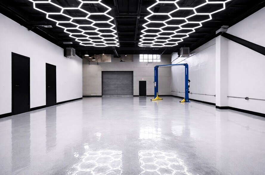 More Photos Of 2211 Utica Ave, Brooklyn Service For Lease