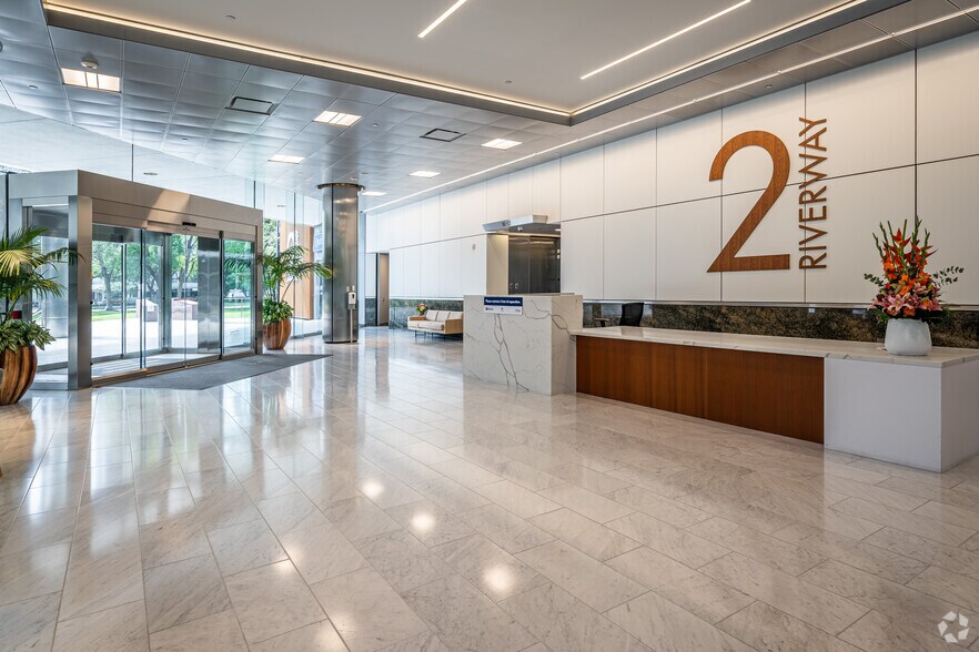 More Photos Of 2 RIVERWAY, Houston Office For Lease